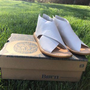 Born Iwa Sandal size 7 white (ecru)